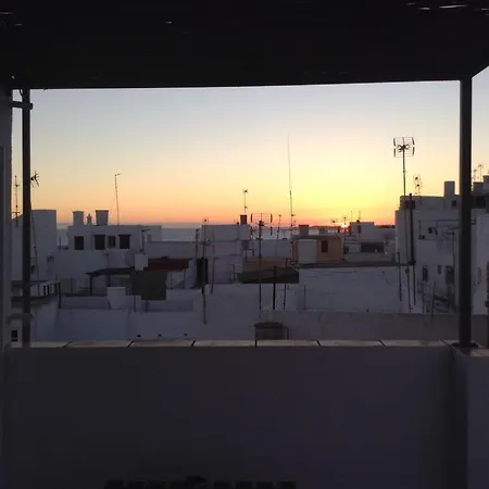 Apartamento Impluvium Conil-terraza Privada-parking- Mayores De 25 Anos Conil De La Frontera