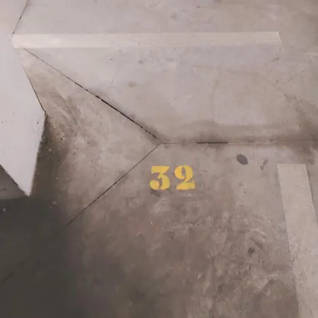 Impluvium Conil-terraza Privada-parking- Mayores De 25 Anos Апартаменти *