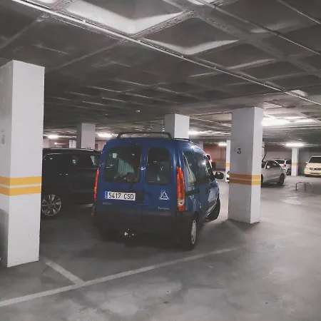 Impluvium Conil-terraza Privada-parking- Mayores De 25 Anos